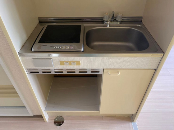 キッチン　※別部屋の写真です