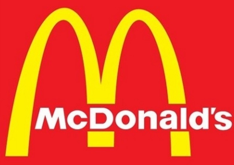 飲食店　マクドナルド 天王寺北口店（飲食店）まで491m