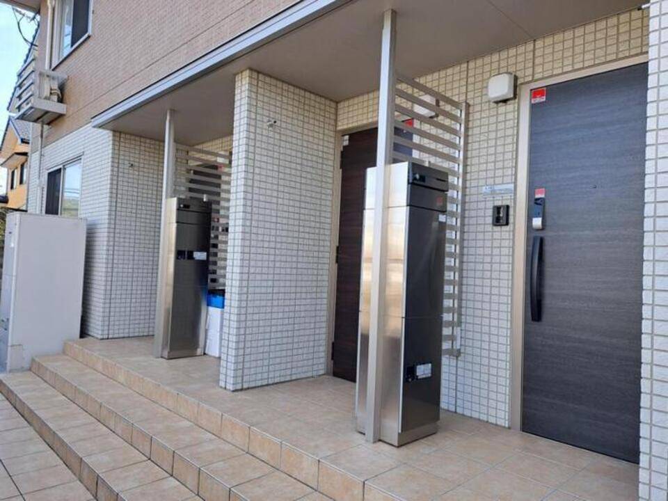 エントランス　エントランス