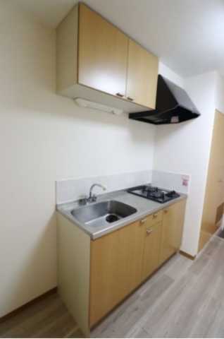 キッチン　別部屋の参考写真で御座います。