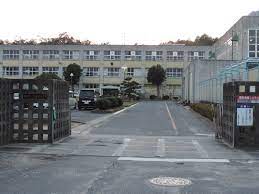 小学校　湖南市立菩提寺小学校（小学校）まで1030m