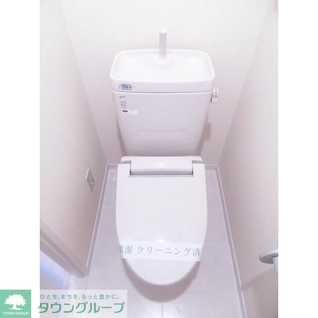 トイレ　＊別部屋の参考写真です。