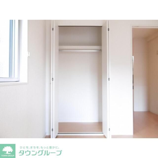 収納　＊別部屋の参考写真です。