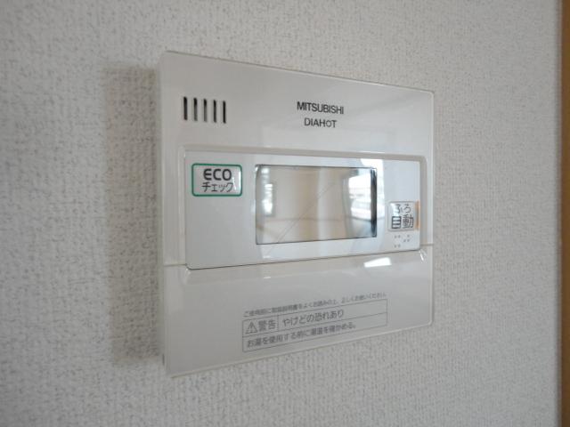 その他設備　給湯リモコン