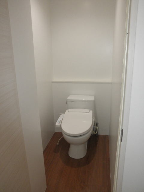 ガーデンコート新屋敷のトイレ写真