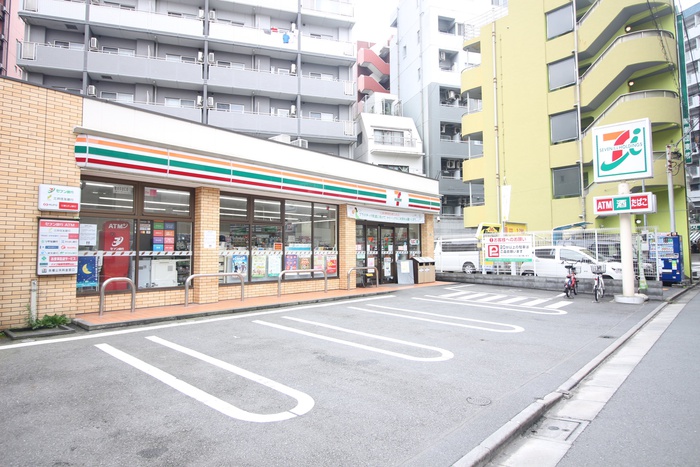 コンビニ　セブンイレブン駒込1丁目店（コンビニ）まで140m