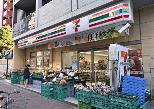 スーパー　まいばすけっと 三軒茶屋駅西店（スーパー）まで1182m