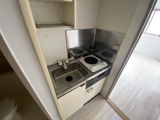 キッチン　※別部屋の写真です