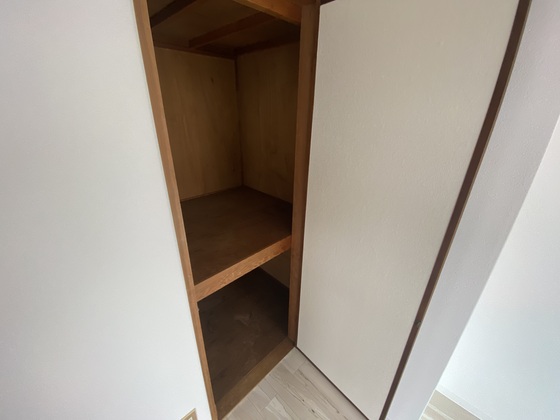 収納　※別部屋の写真です