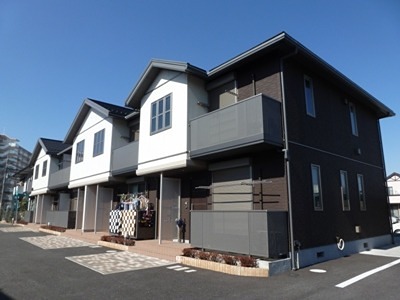 建物外観　ネット無料です。