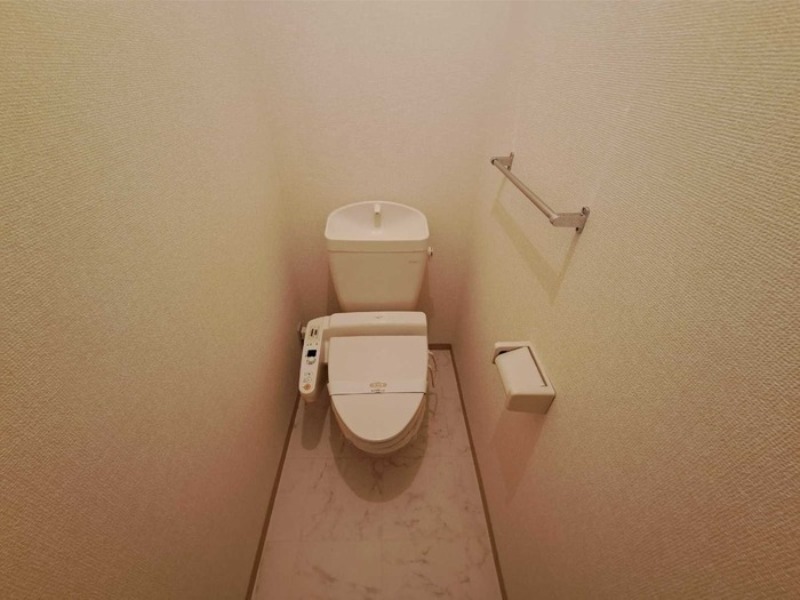 トイレ　図面と現状に相違がある場合には現状を優先