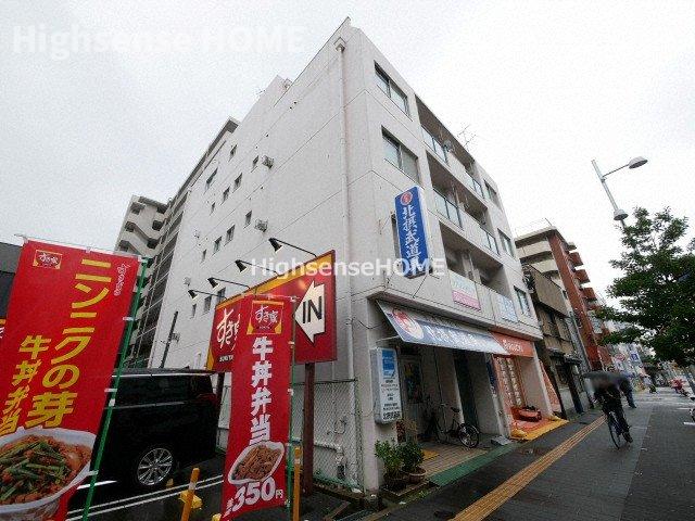 建物外観　外観は落ち着いています