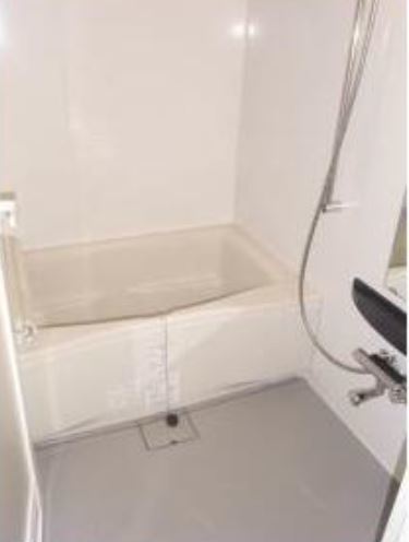 バス・シャワールーム　※別部屋参考写真