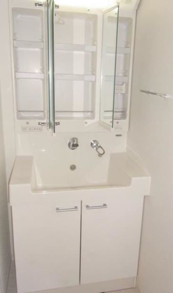 洗面設備　※別部屋参考写真