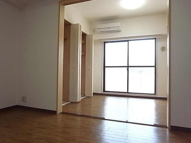 居室・リビング　（別タイプ参考写真）willDo大塚　豊島区北大塚１