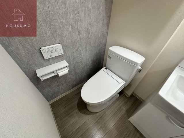 トイレ　清潔感のあるトイレです