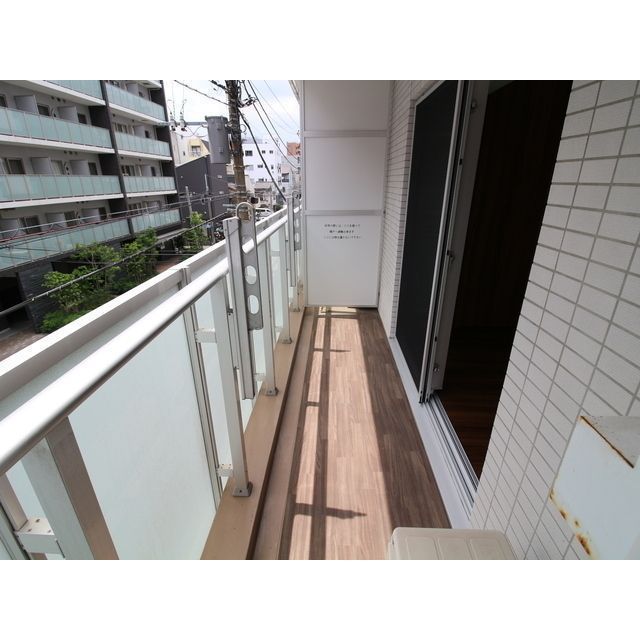 バルコニー