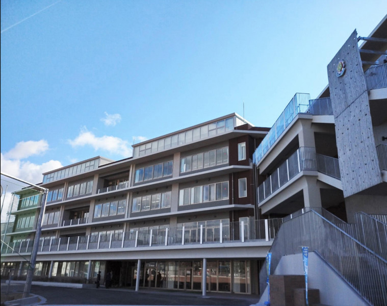 中学校　東条中学校（中学校）まで2498m