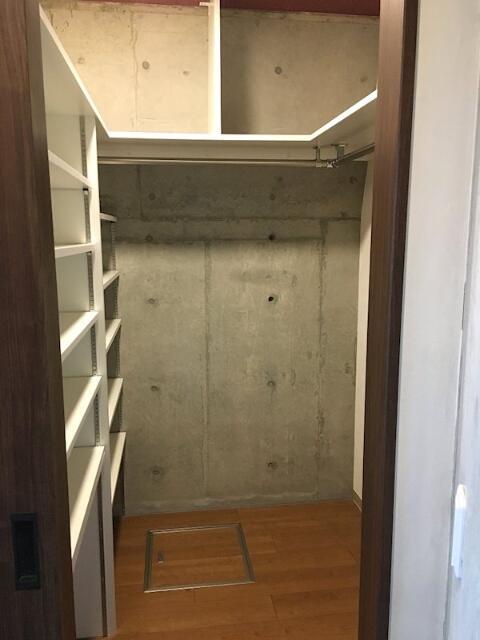 収納　?