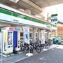 コンビニ　ファミリーマート南田辺駅前店（コンビニ）まで794m