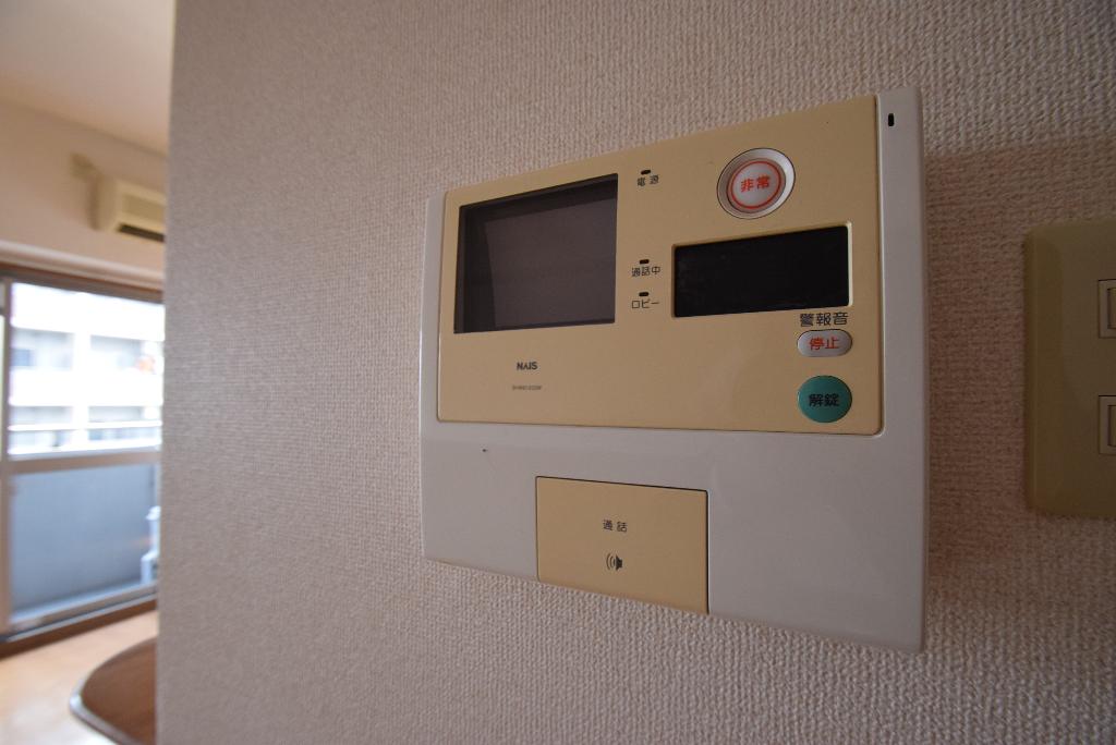セキュリティ　カメラ付インターホン