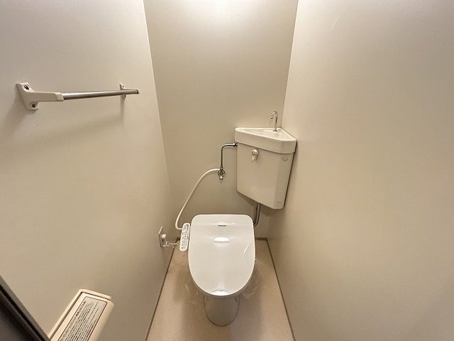 トイレ　同マンション別部屋