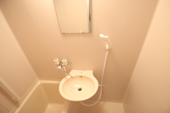 洗面設備　※別部屋の写真です