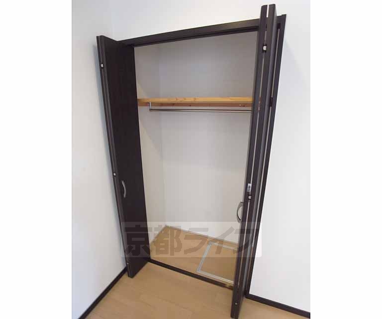 収納　十分な広さがあります。