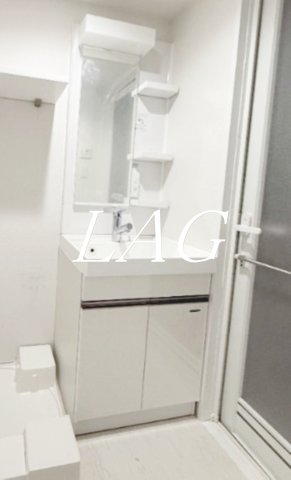 洗面設備　洗面台です。