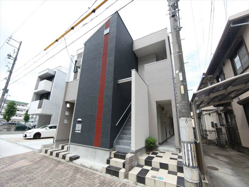 建物外観　外観　デザイナーズ　光インターネット無料