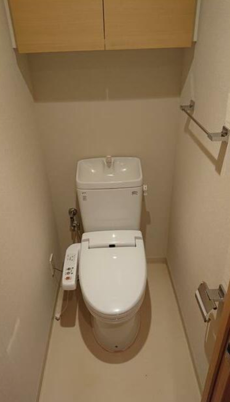 トイレ　清潔感のあるトイレです