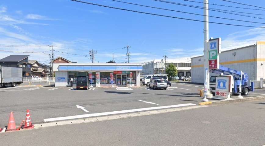 コンビニ　ローソン洲崎店（コンビニ）まで902m