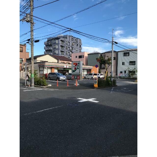 コンビニ　セブンイレブン足立東和5丁目店（コンビニ）まで366m