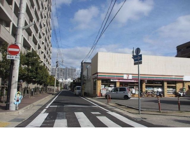 コンビニ　セブンイレブン　西宮柳本町店様（コンビニ）まで600m