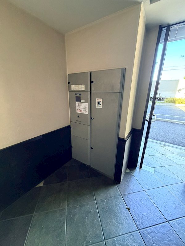 エントランス　便利な宅配BOX★