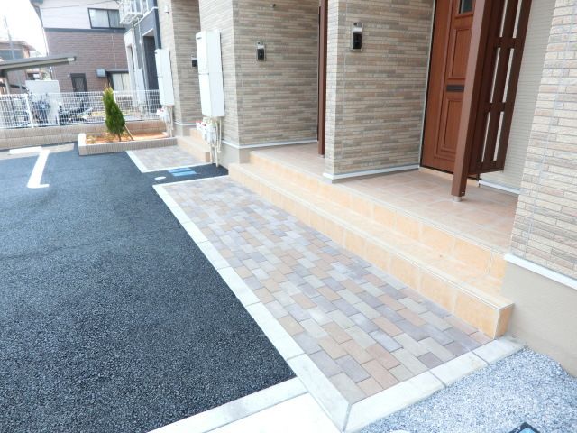 エントランス　綺麗なエントランス♪