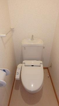 トイレ　ウォシュレット付は嬉しいですね♪（イメージ）