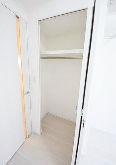 収納　★ハンガーラック付き上部収納も有り★