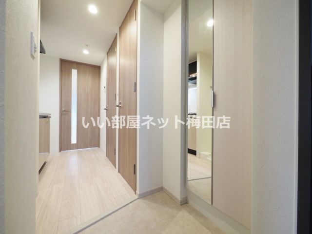 プレリス阿波座Bloomの玄関写真