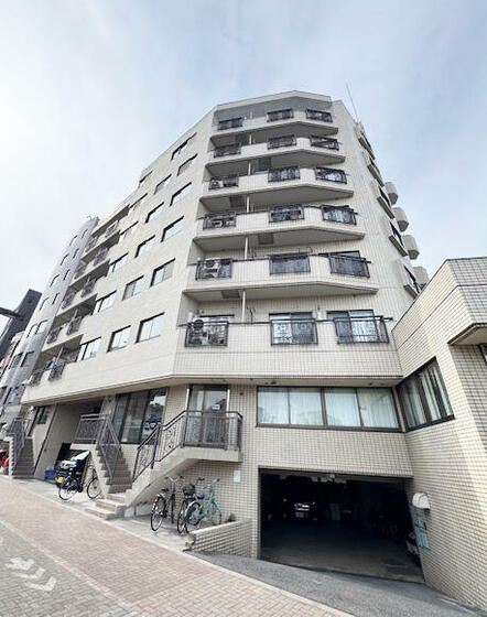建物外観　快適な住まいほど日増しに思い入れが生まれてくる
