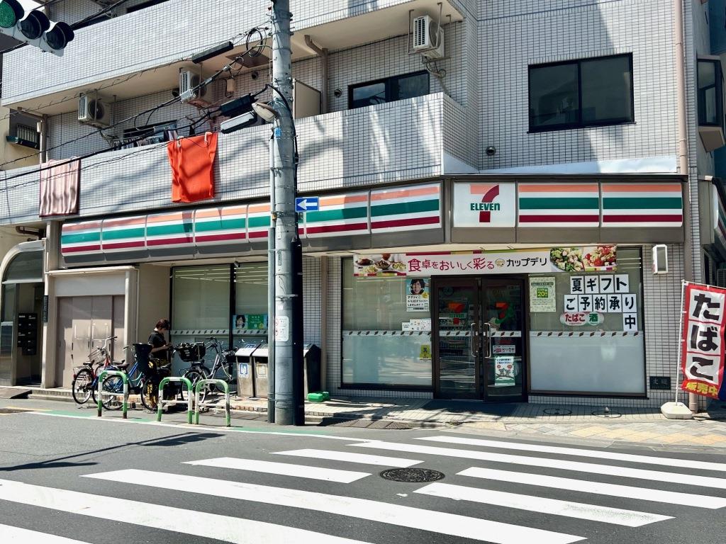 コンビニ　セブンイレブン 荒川尾竹橋店（コンビニ）まで369m