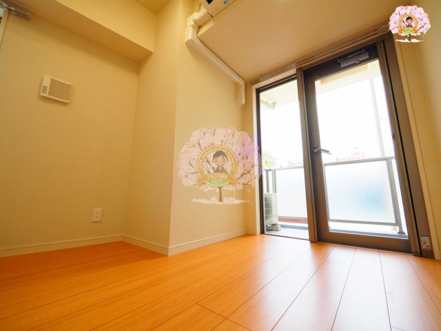 居室・リビング　反転タイプ・別部屋参考写真