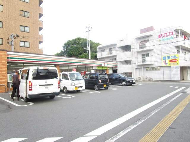 コンビニ　セブンイレブン（コンビニ）まで350m