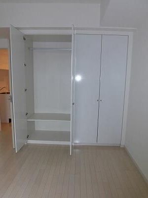 収納　■クローゼット収納