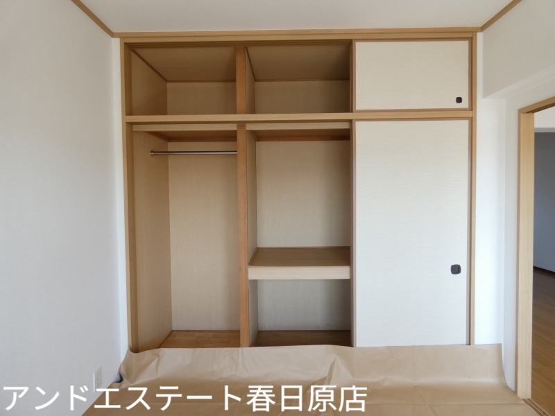 収納　各部屋に収納があります
