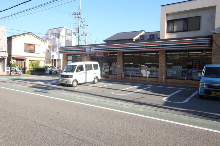 コンビニ　セブンイレブン西宮深津町店（コンビニ）まで350m