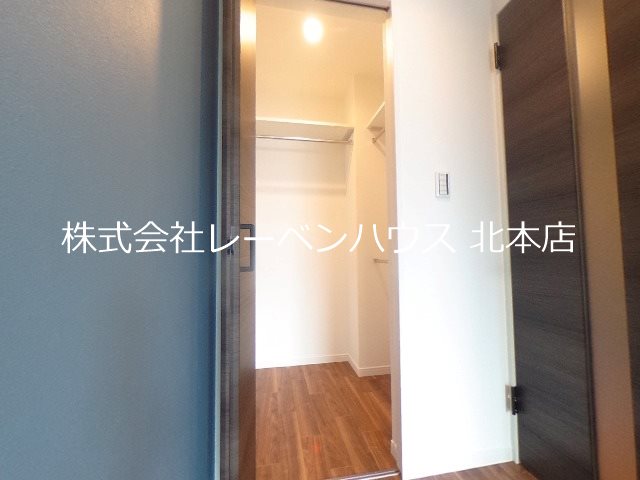 収納　同物件別部屋参考写真