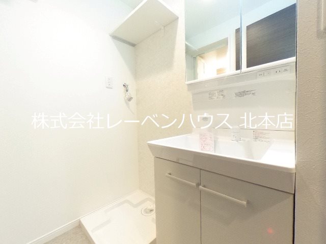 洗面設備　同物件別部屋参考写真