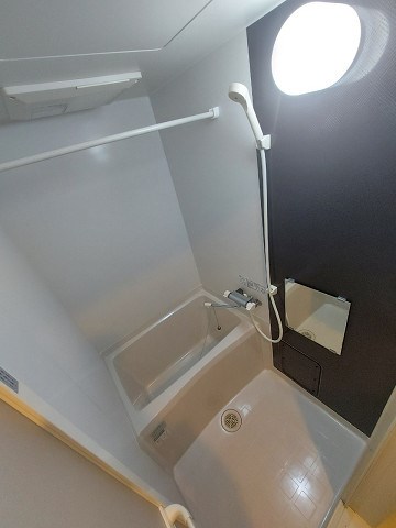 バス・シャワールーム　日々の暮らしに欠かせないお風呂です