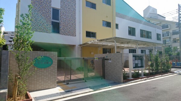 幼稚園・保育園　いずみ保育園（幼稚園・保育園）まで287m